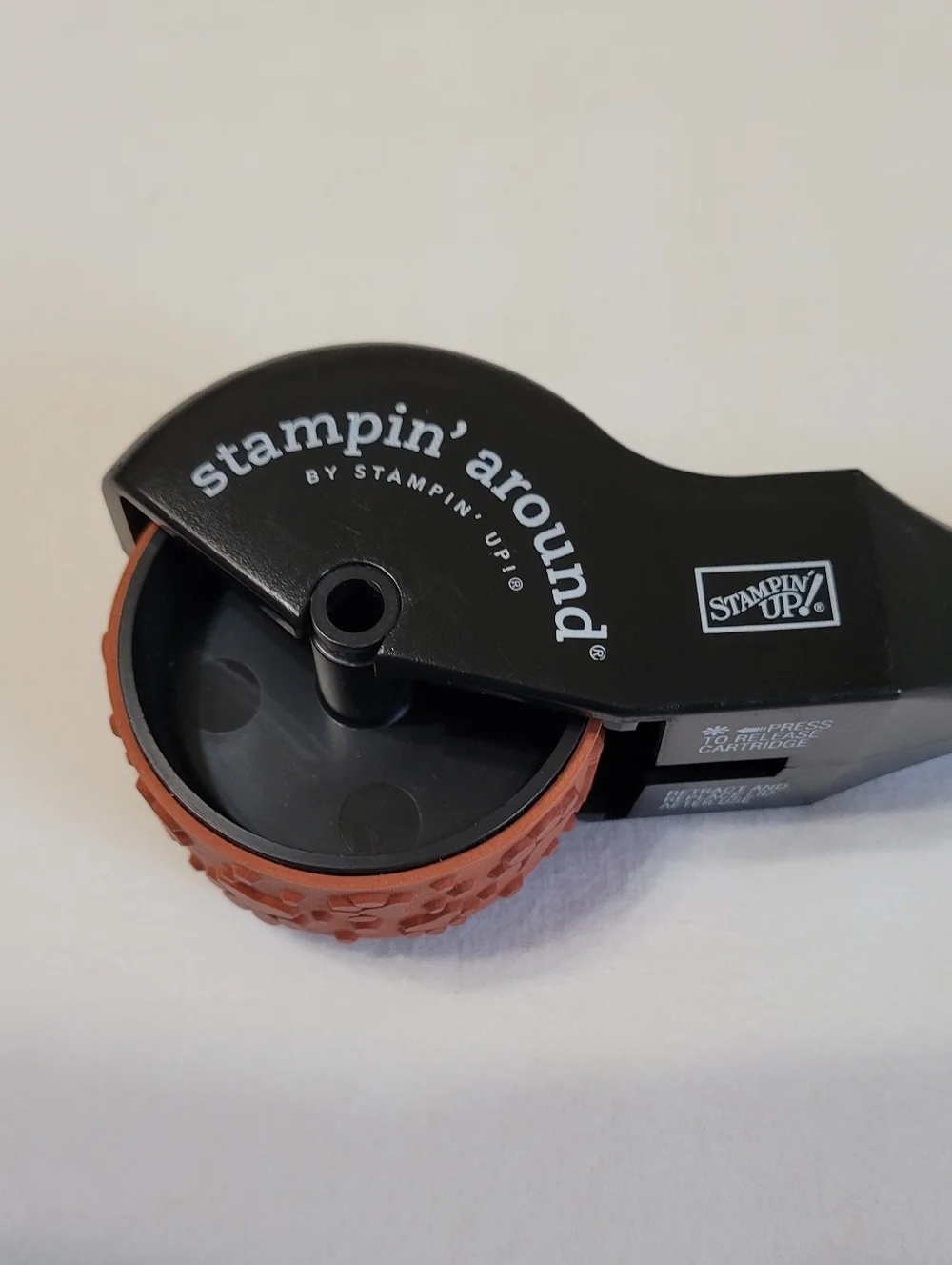 🔖(3 For $20) Stampin' Up! Stampin' Around Roller Wand & Roller Stamp - Paw - Picture 5 of 7